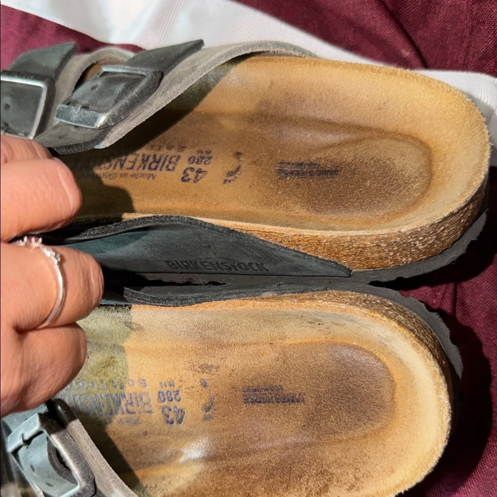 Great used condition Birkenstock for James‎ Perse Arizona Sandal
